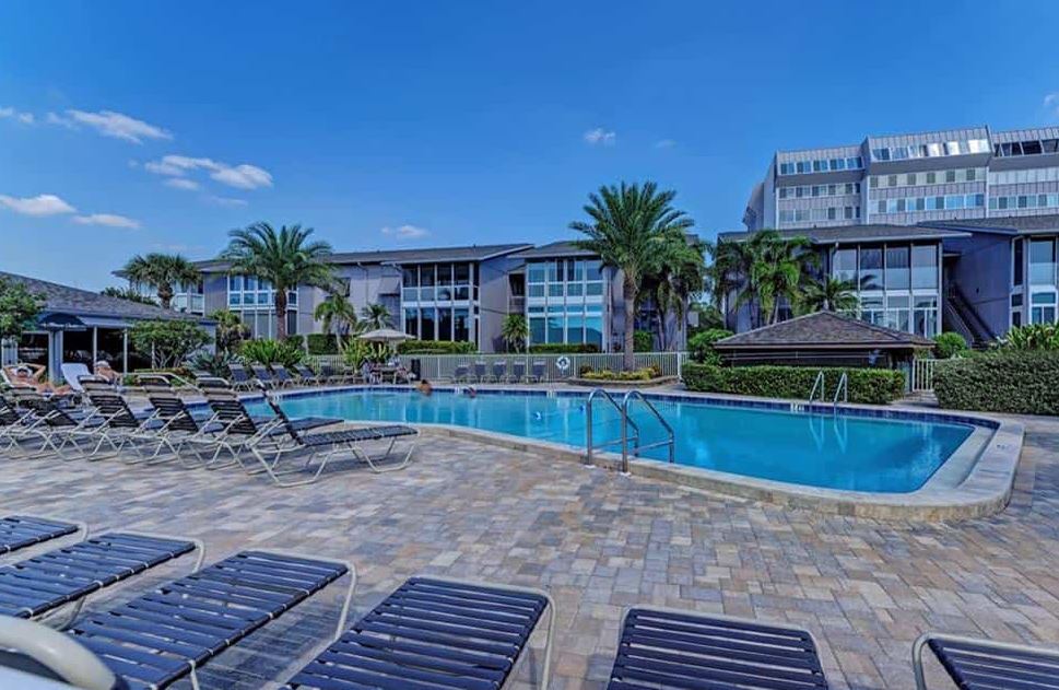 Siesta Key Beachfront Vacation | Florida Townhome Rental